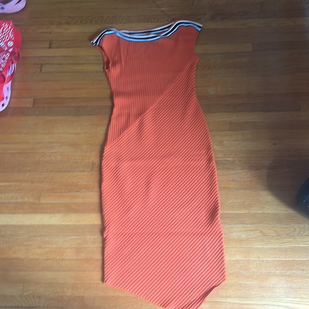 NWOT beautiful Karenmillen summer dress never worn. Perfect no stains,rips,tears